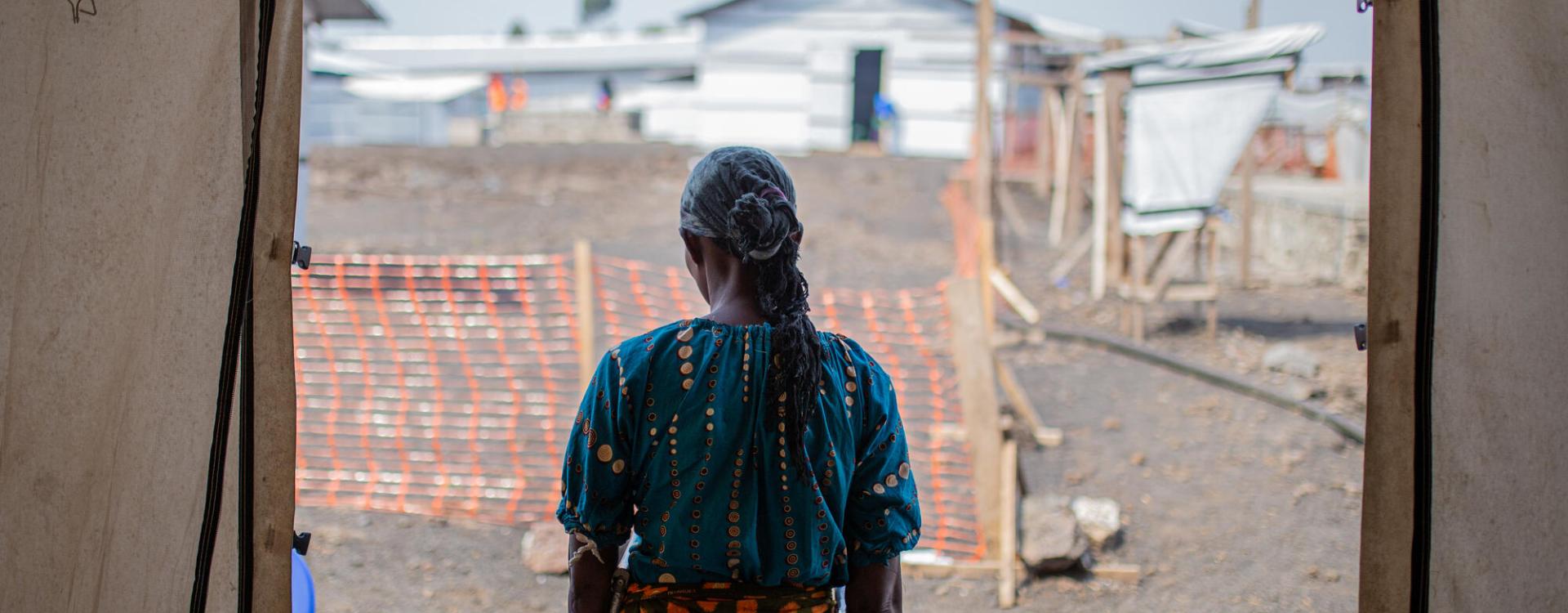 Superviviente de violencia sexual en la clínica de MSF en Bulengo