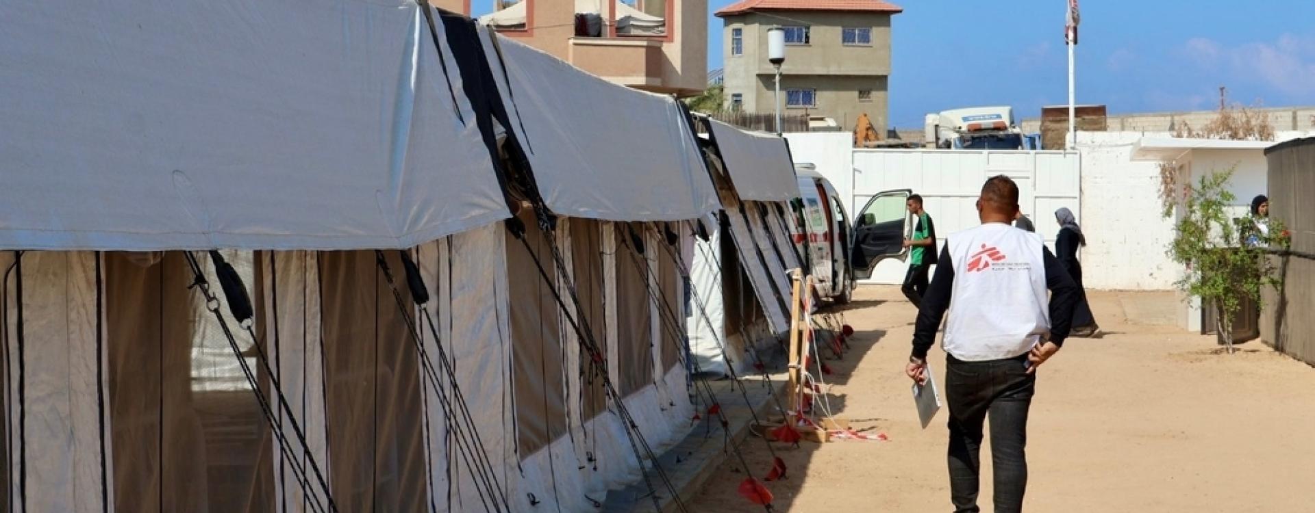 Nuevos servicios pediátricos del hospital de campaña de MSF en Deir Al Balah