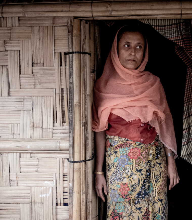 Hasina (40) vive en un campo de refugiados para rohingyas en el área de Balukhali, Cox's Bazar
