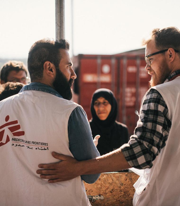 MSF staff in Idomeni