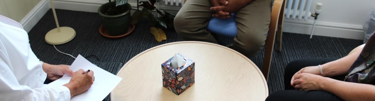 Terapia de trauma. Birmingham, Reino Unido.