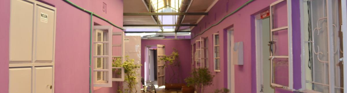La Casa Lavanda, llamada así por las propiedades curativas de la hierba que le da nombre. Mathare, Nairobi, Kenia.