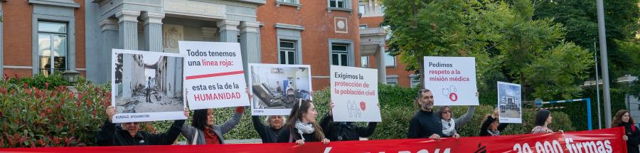 Entrega de firmas de Nuestra Línea Roja, 18 de mayo de 2026
