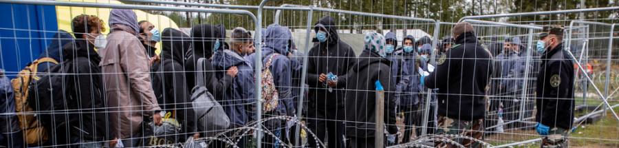 Campamento temporal para personas migrantes y refugiadas en Rūdninkai, Letonia