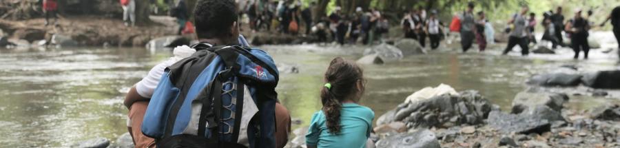 El 21% de los migrantes que han cruzado el Darién en 2023 son niños, niñas y adolescentes.