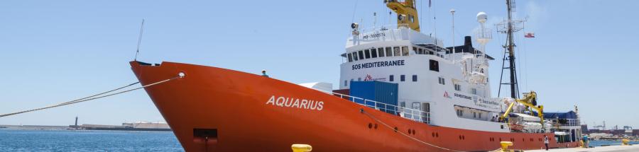 Aquarius leaves Valencia to SAR
