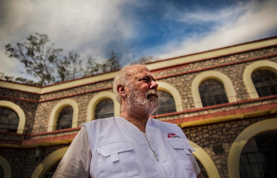 Ramón Lobo con Médicos Sin Fronteras