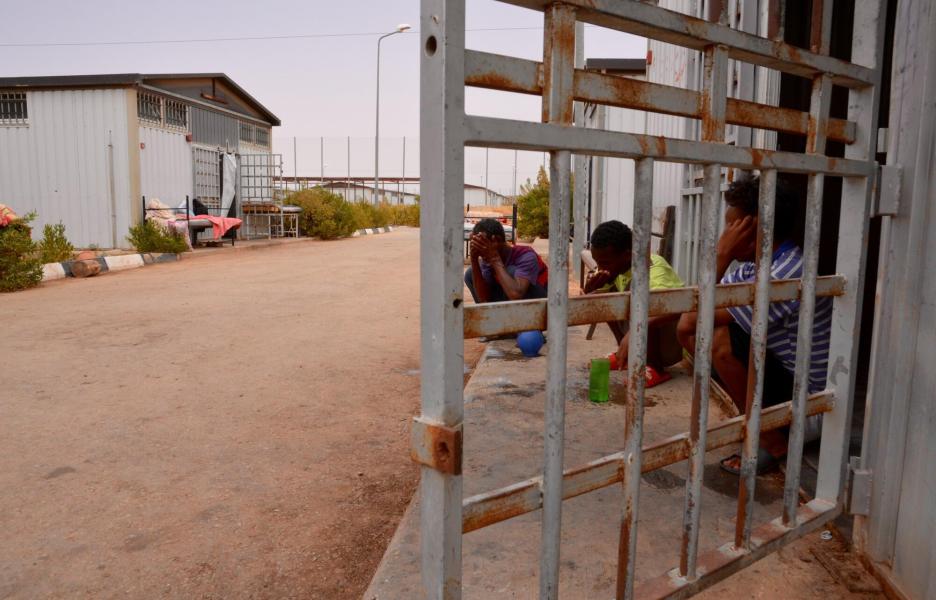 Solicitantes de asilo en el centro de detención de Gharyan al-Hamra, en Libia.