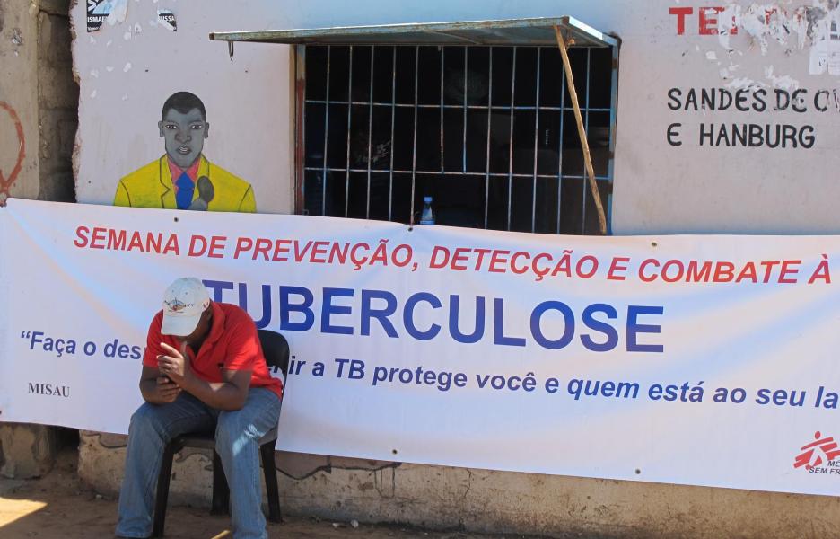 Actividades MSF para la prevención de la tuberculosis en la comunidad. Mozambique.