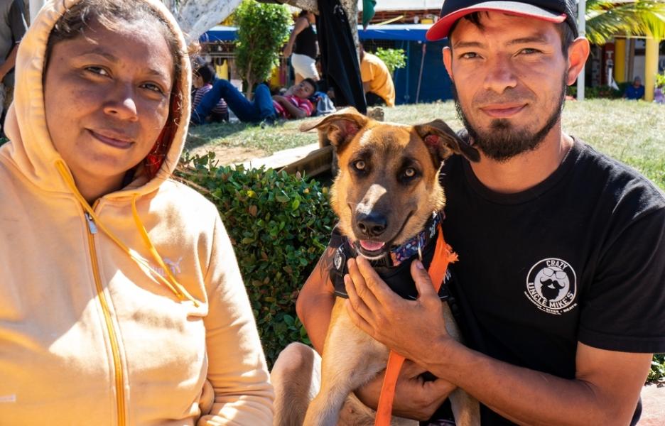 Einer, Norma y Muñeca son de Honduras