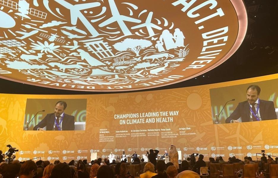El presidente internacional de MSF, Christos Christou, en la COP28