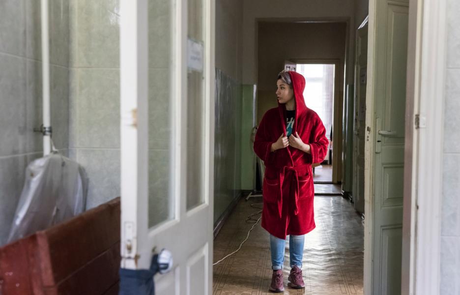 Inna en el hospital de salud mental de Mykolaiv.