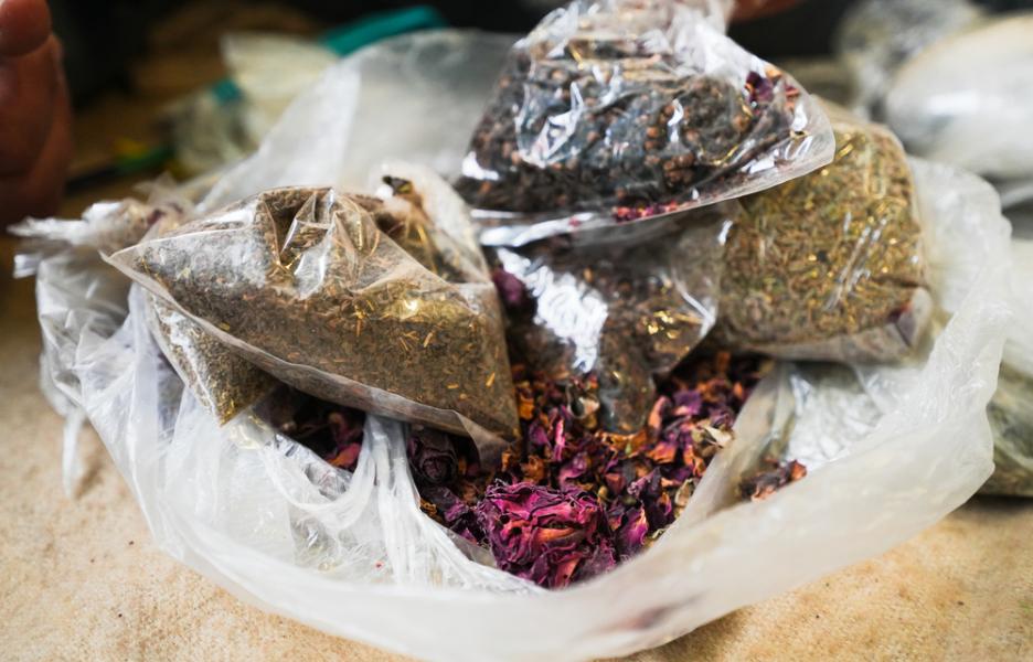 Las hierbas y plantas tradicionales de Khadijah