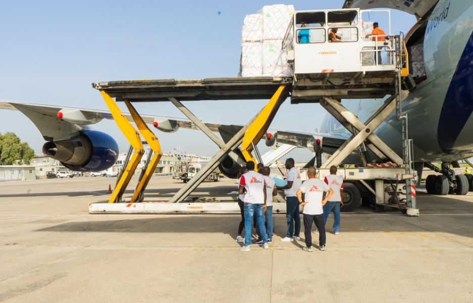 Hemos enviado 80 toneladas de material médico a Haití por vía aérea y terrestre desde mediados de junio.
