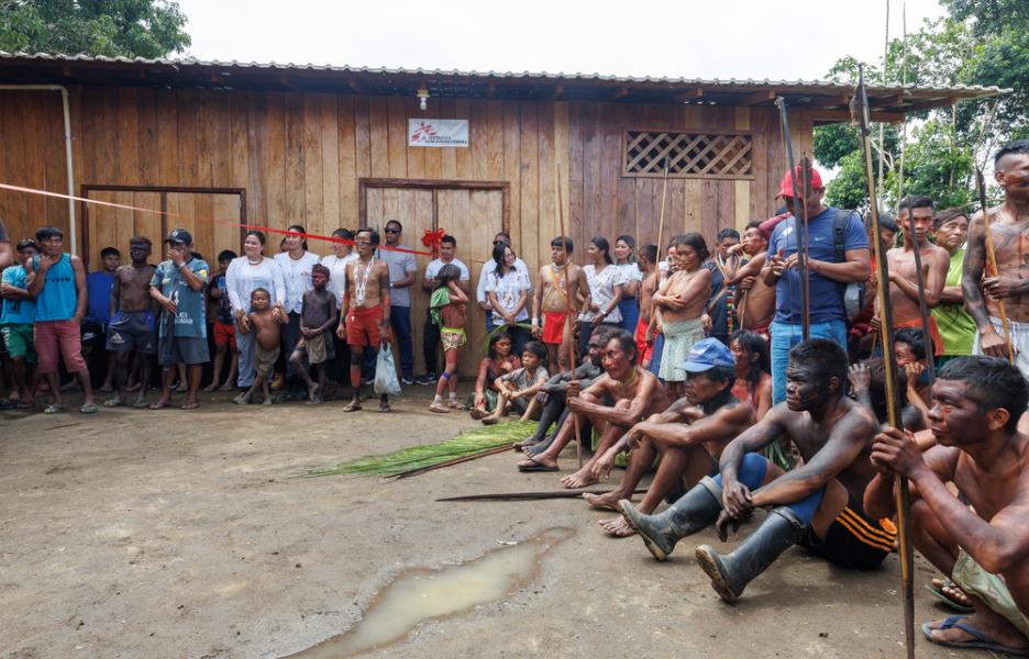 Inauguración del centro de salud de Auaris