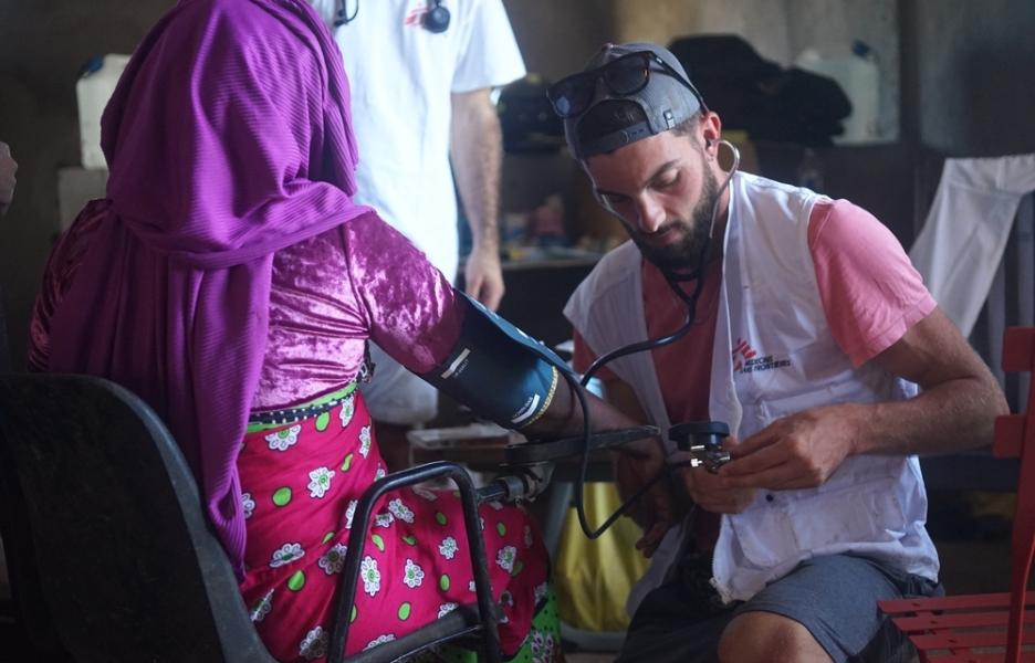 Mobile clinic in Kawéni