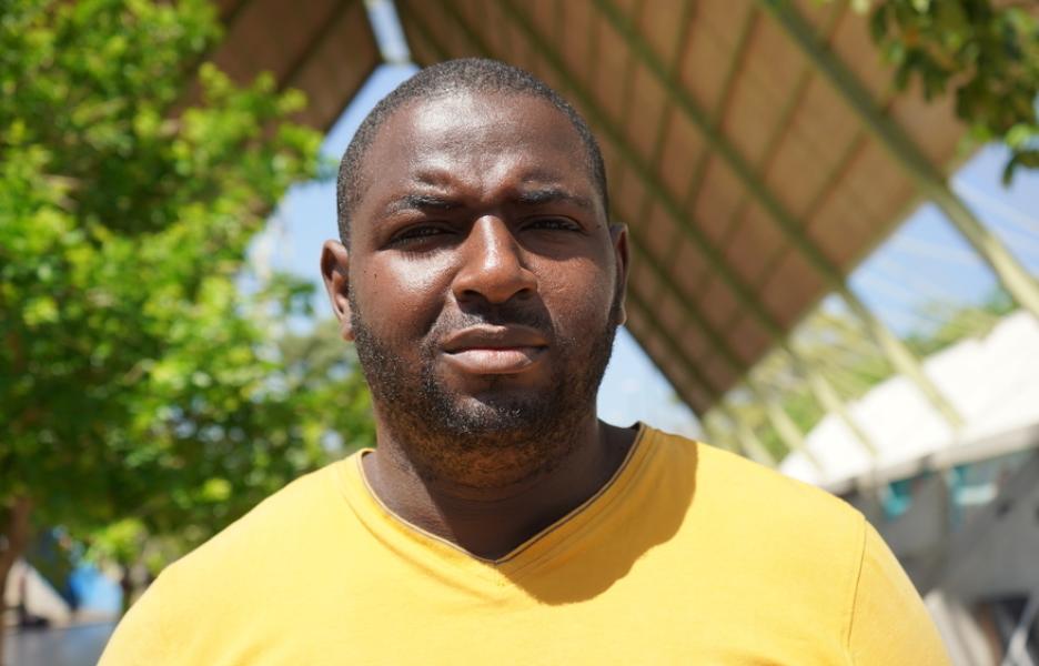 Mamadou, salió de Guinea con su mujer y su hija, huyendo de las amenazas contra su vida.