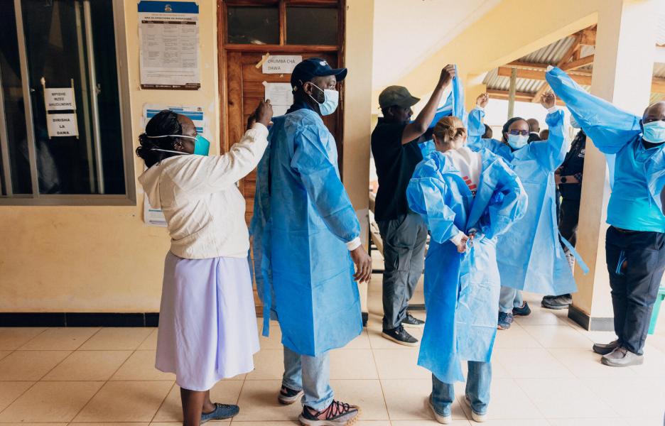 apoyo al Ministerio de Salud en la epidemia de virus de Marburgo en Kagera