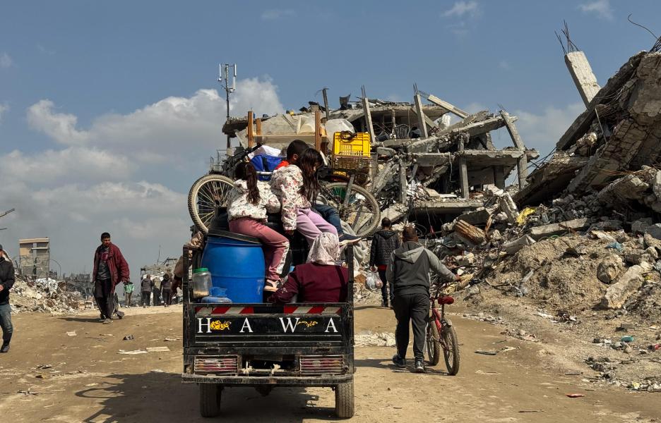 Familia palestina desplazada