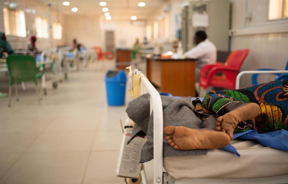 Una de las salas del centro de alimentación para pacientes hospitalizados apoyado por MSF en Katsina.