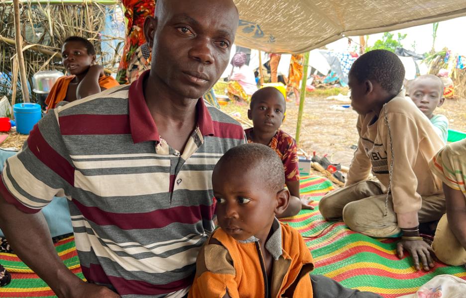 Refugiados congoleses en el campo de tránsito de Ndava, Burundi