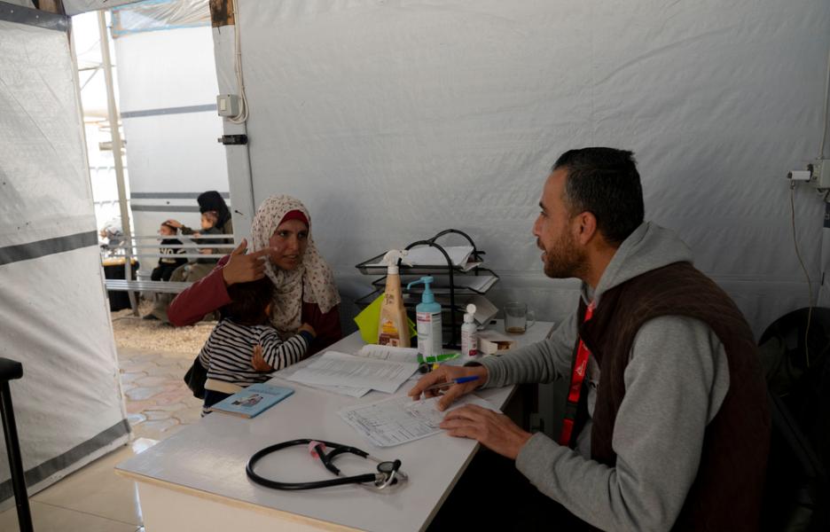 Desnutrición provocada por la acción humana en Gaza