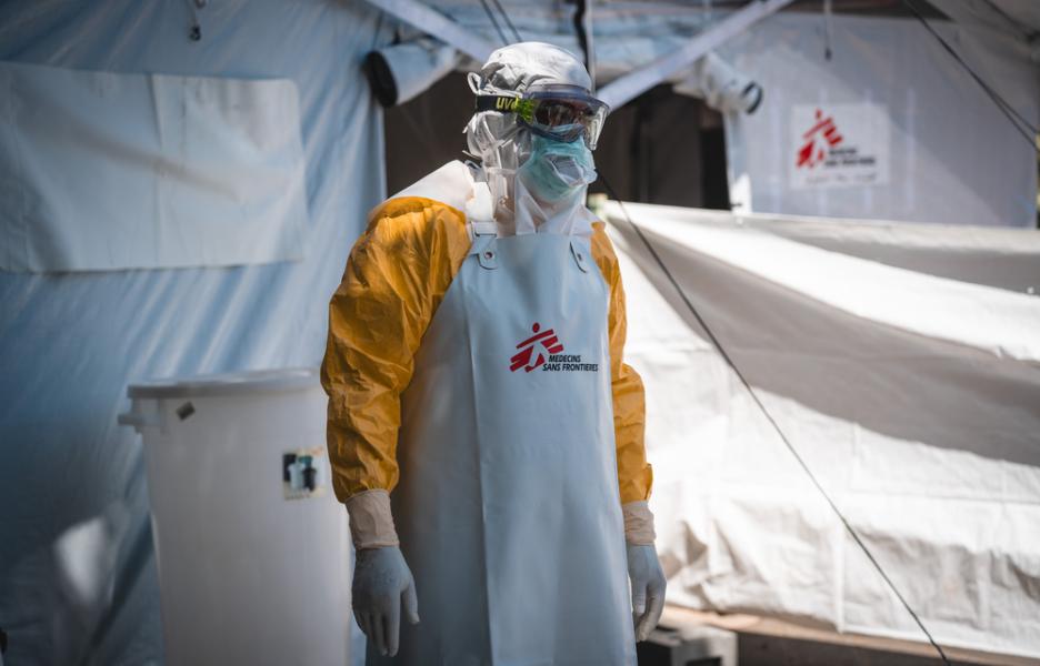  El personal de MSF recibe formación en la sede de Bruselas antes de su despliegue en zonas afectadas por el ébola. 