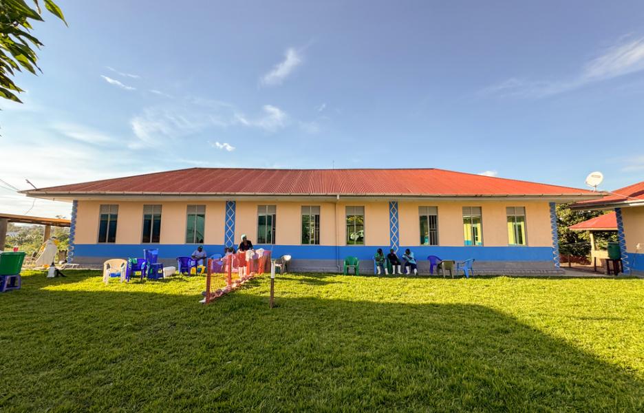 Nuevo centro de tratamiento de ébola de MSF en Bunia