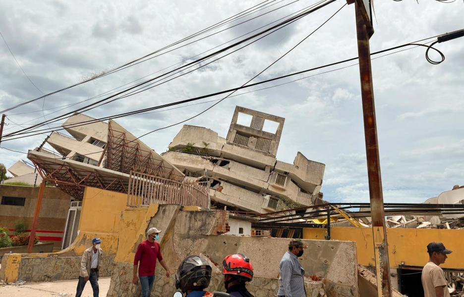 La Guaira – People displaced as needs increase