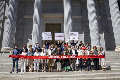  Nuestra Línea Roja en el Congreso de los Diputados de España