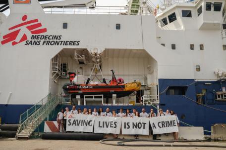 El navío Geo Barents inmovilizado en puerto en septiembre de 2024.