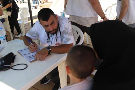 Equipos médicos móviles de MSF prestan asistencia en Beirut.