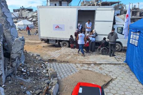 Clínicas móviles MSF en Yabalia y Beit Hanoun