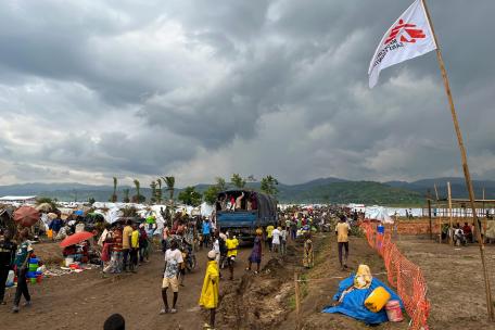 Respuesta de MSF a la emergencia de refugiados congoleños en el campamento de tránsito de Ndava