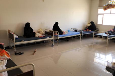 Pacientes del Centro de Alimentación Terapéutica Intensiva del Hospital de Rada'a. Provincia de Al-Bayda, Yemen.