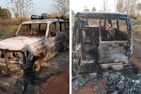 Vehículos de MSF quemados en los alrededores de Yei, Sudán del Sur