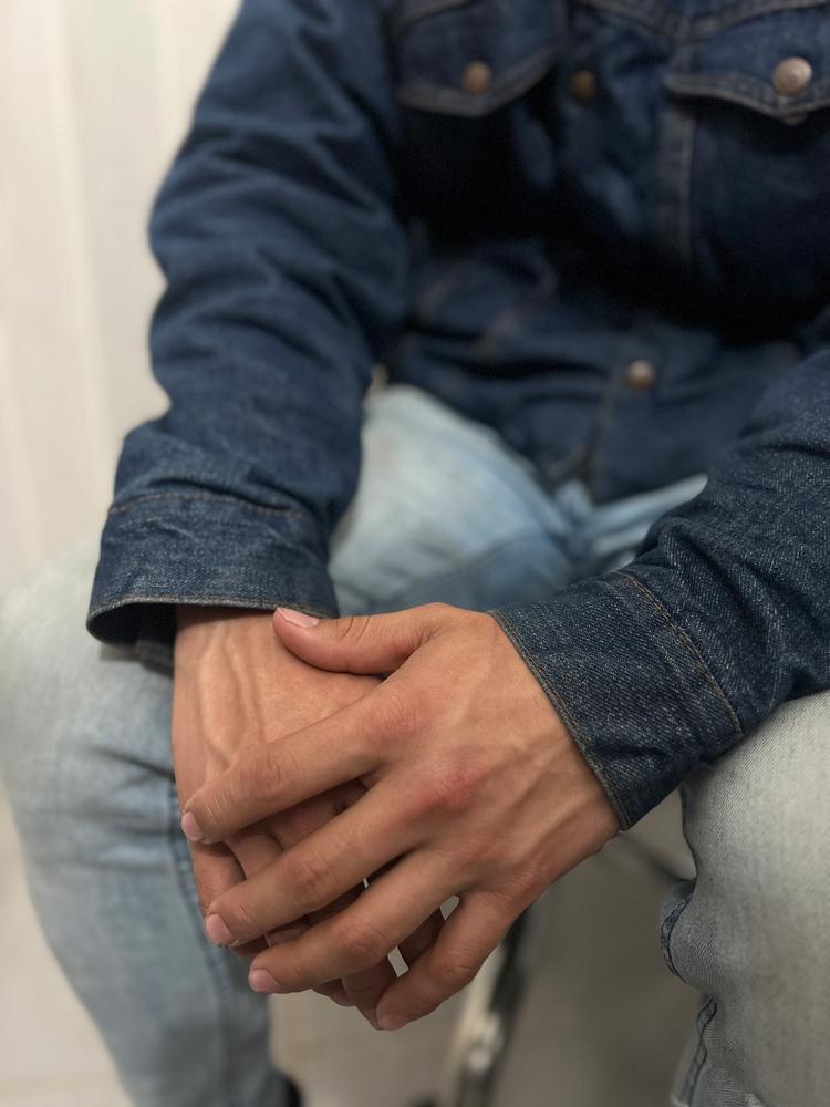 Kevin (seudónimo), migrante colombiano de 22 años.