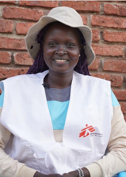 Akuol Elizabeth es la responsable de los trabajadores sanitarios comunitarios 