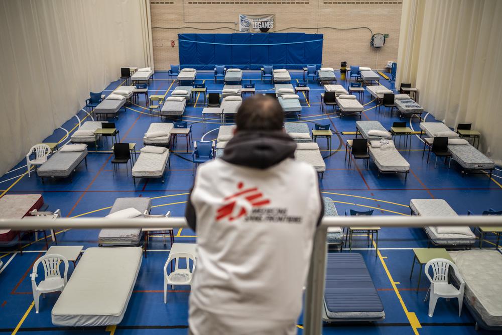 Marzo 2020 - COVID-19: respuesta por todo el mundo. La pandemia golpea en mayor o menor medida a todos los países donde trabajamos y a algunos en los que no, como España. Al tiempo que tratamos de mantener nuestros programas regulares. Marzo 2020 - COVID-19: respuesta por todo el mundo. La pandemia golpea en mayor o menor medida a todos los países donde trabajamos y a algunos en los que no, como España. Al tiempo que tratamos de mantener nuestros programas regulares.