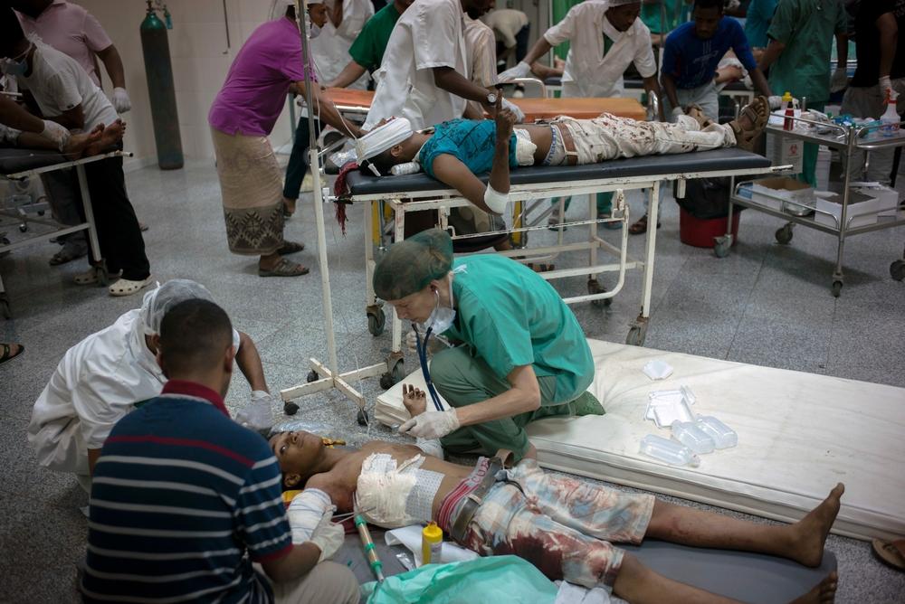 Sala de urgencias en el hospital de Adén. Sala de urgencias en el hospital de Adén.