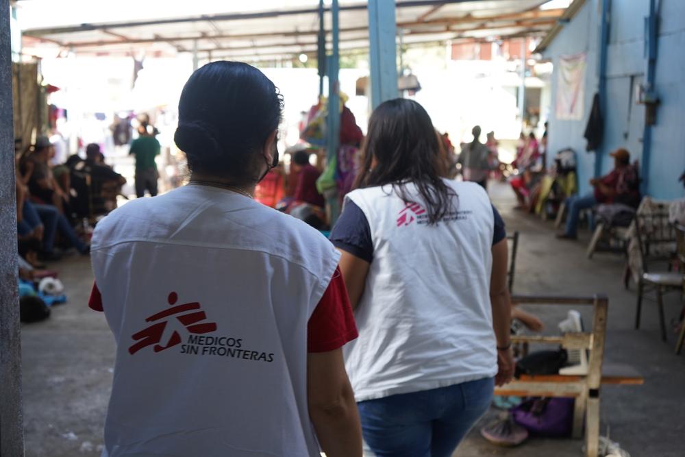 En Nuevo Laredo, un equipo móvil ha estado brindando asistencia humanitaria a la población haitiana y centroamericana, así como a desplazados internos que huyen de la violencia en diferentes partes de México.