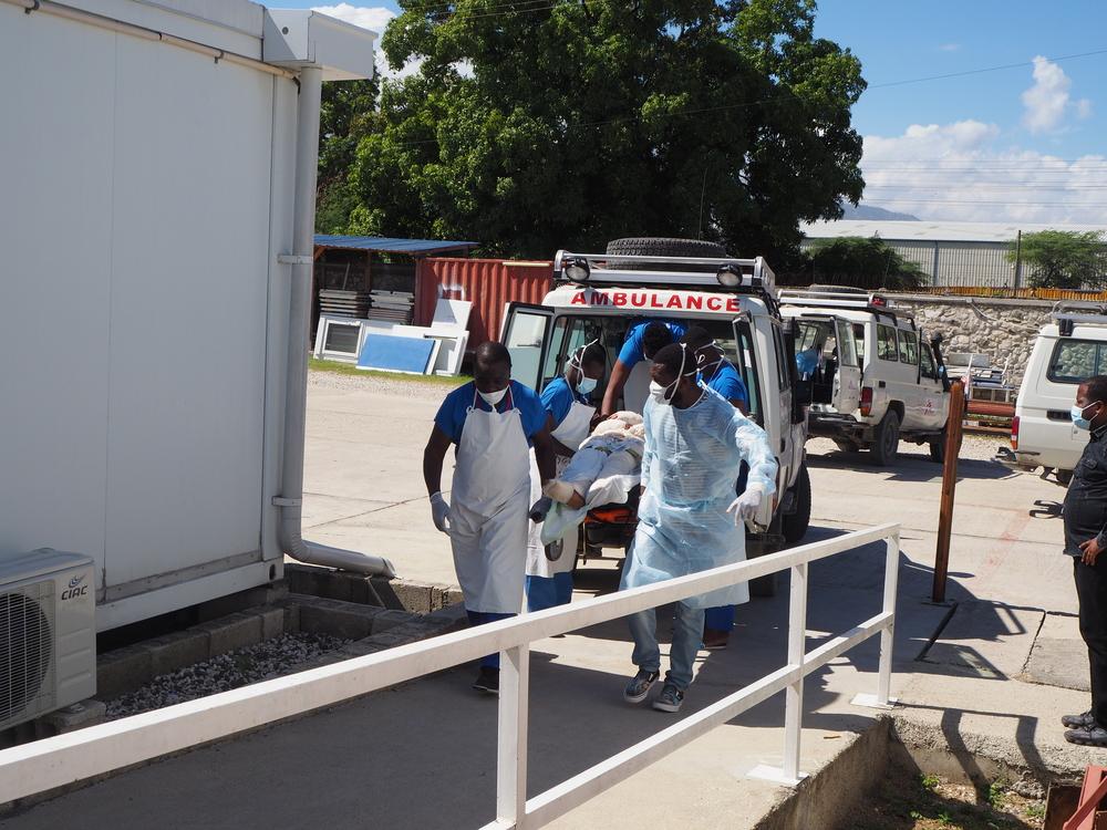 Traslado de pacientes con quemaduras. Traslado de pacientes con quemaduras.
