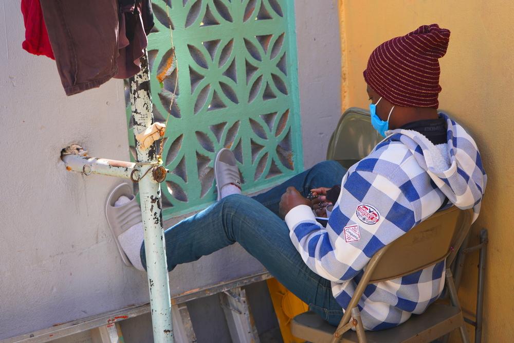 Paulo, de Togo, tuvo que cruzar el Atlántico y viajar desde Bolivia hasta México en un viaje que ha durado más de un año.