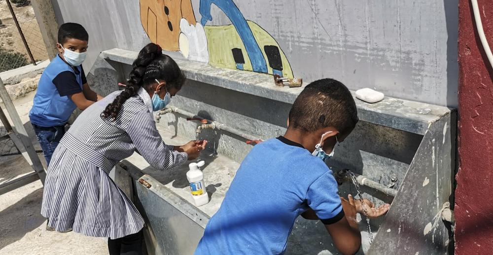Niños reciben formación de promoción de salud en Hebrón Niños reciben formación de promoción de salud en Hebrón