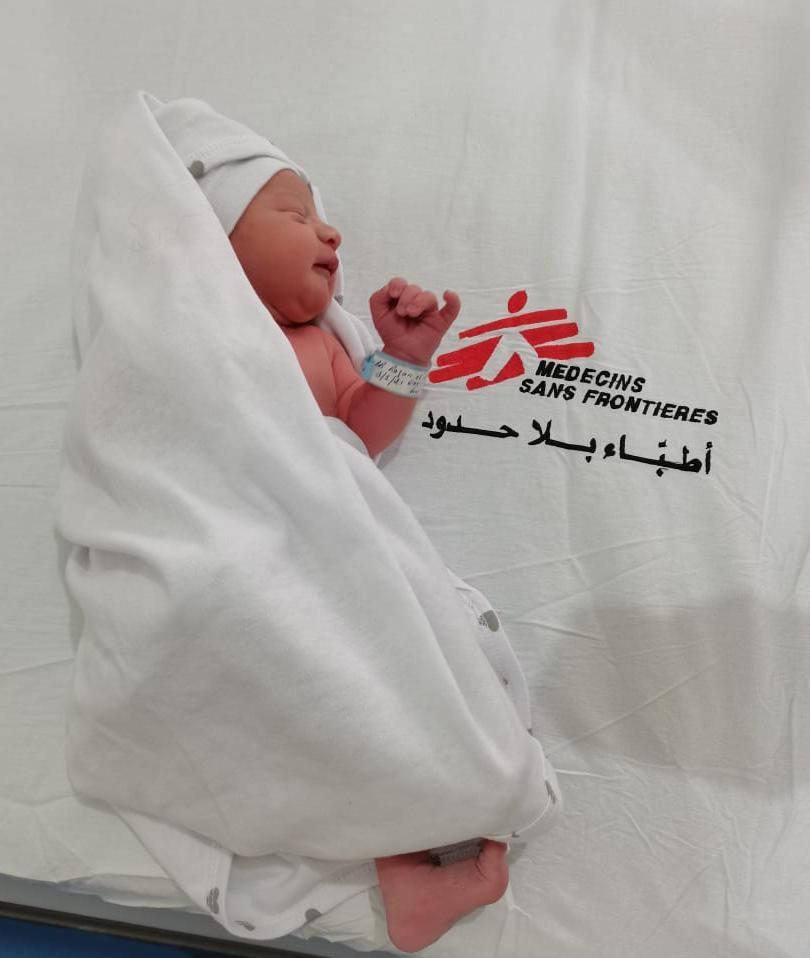 Ibrahim fue el primero en nacer en nuestro proyecto en Líbano Ibrahim fue el primero en nacer en nuestro proyecto en Líbano