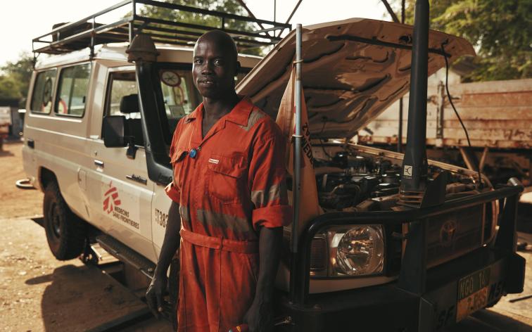 Peter Deng Chol, mechanic